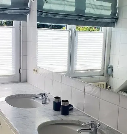 Bella Vista * Gluecksburg